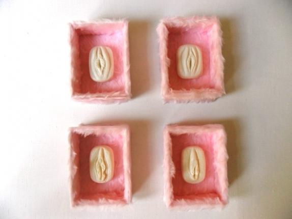 "soap object", 2011, 17 x 12 x 6 cm