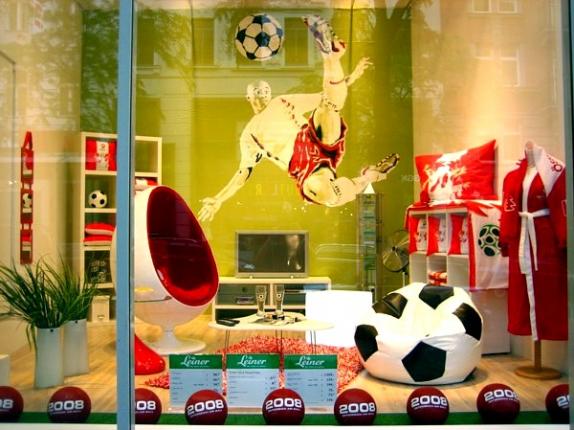 "football",  show  window